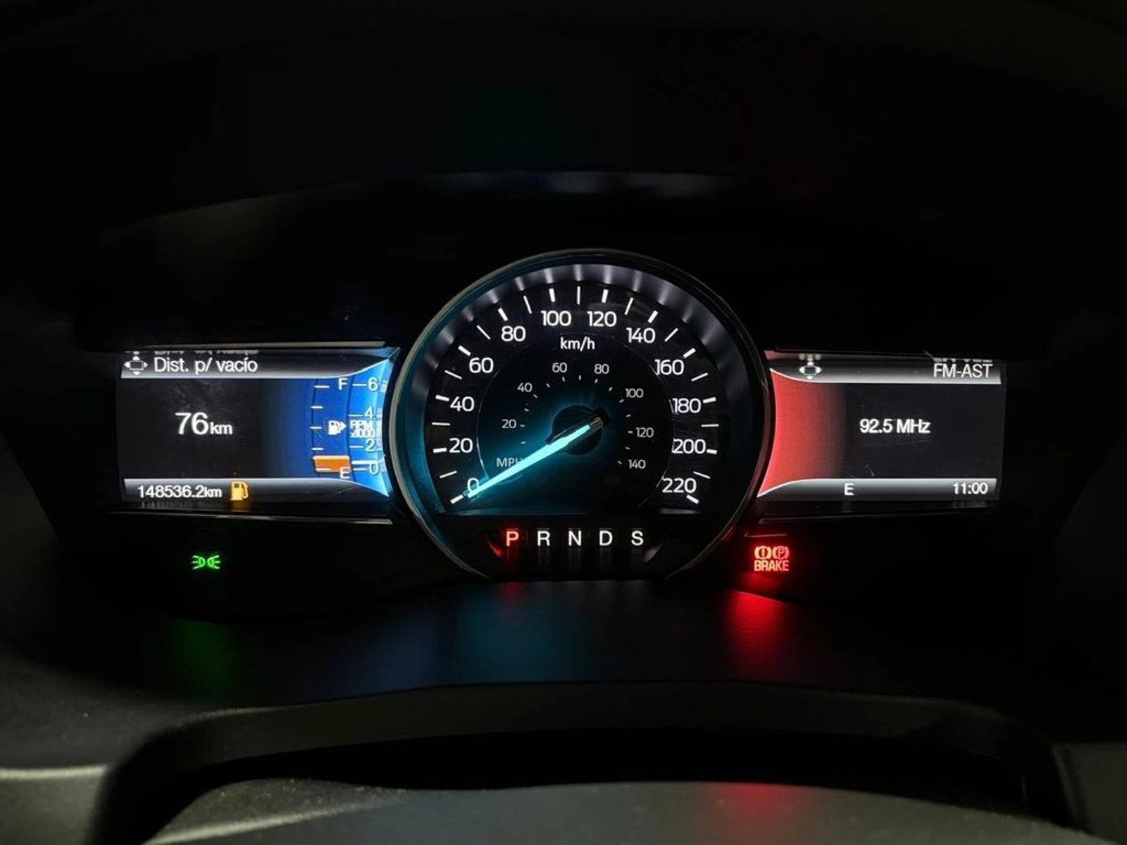 Ford EXPLORER 3.5 XLT 4X2 3 CORRIDAS AT 5P 2017 - Imagen 14 de 20