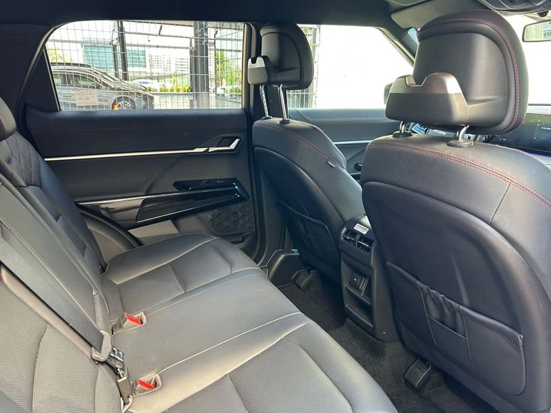 SsangYong TORRES LIMITED 1.5T 4WD 6AT 2026 - Imagen 12 de 16