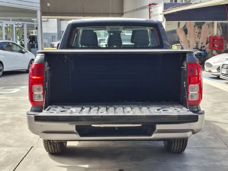 Mitsubishi L200 KATANA XRT 4X4 2.4 2024 - Imagen 9 de 20