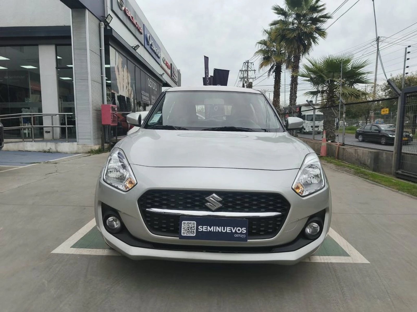 Suzuki SWIFT GL 1.2 MT 2025 - Foto 2 de 20