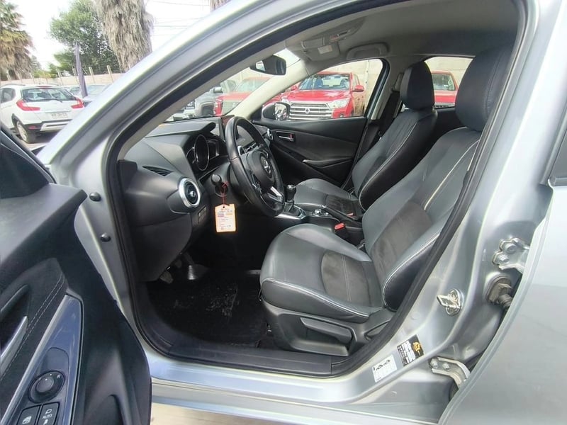 Mazda 2 2 SPORT GT HB 1.5 2021 - Imagen 12 de 20