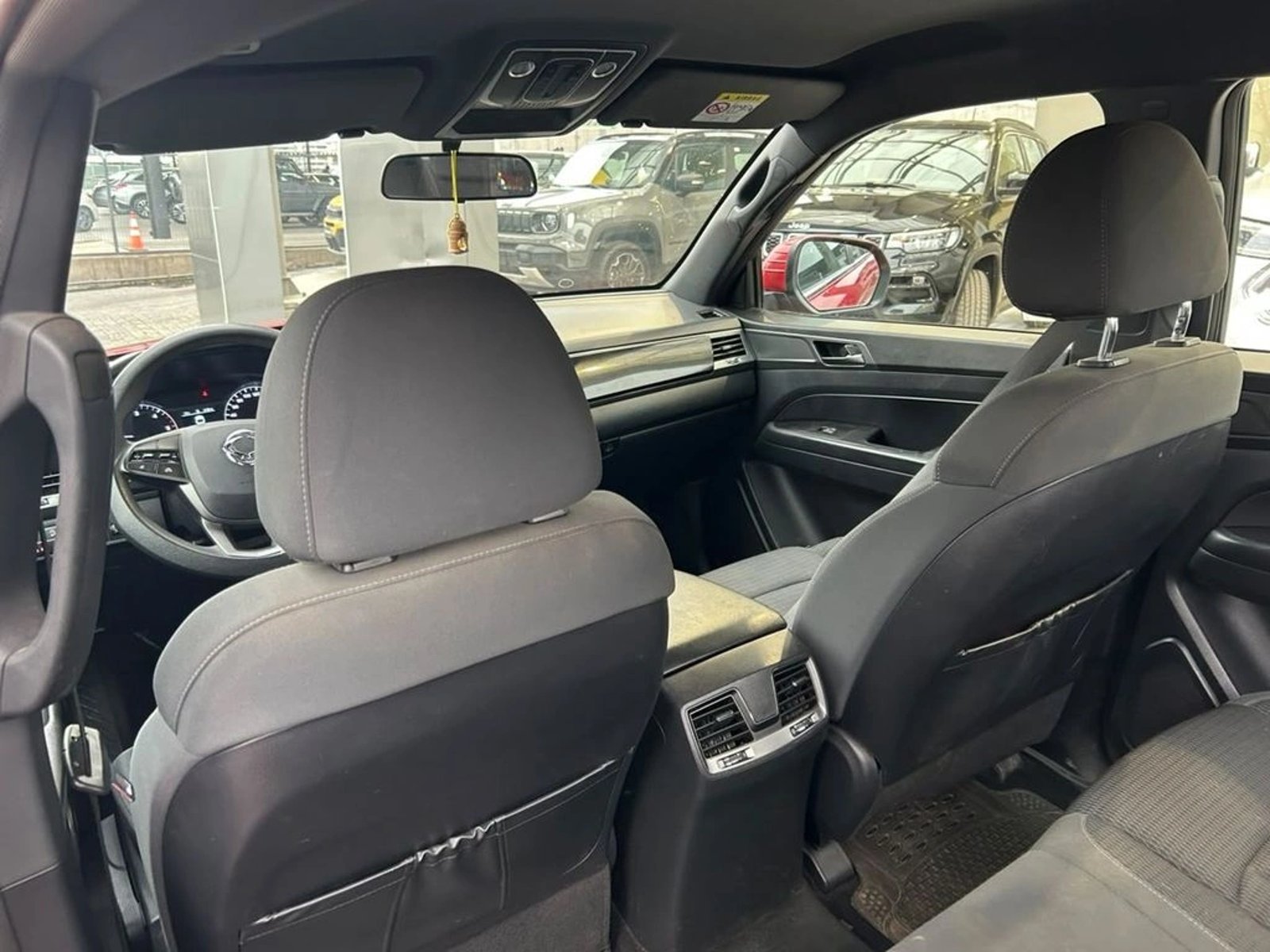 SsangYong GRAND MUSSO GLX 4X4 MT 2024 - Imagen 11 de 17