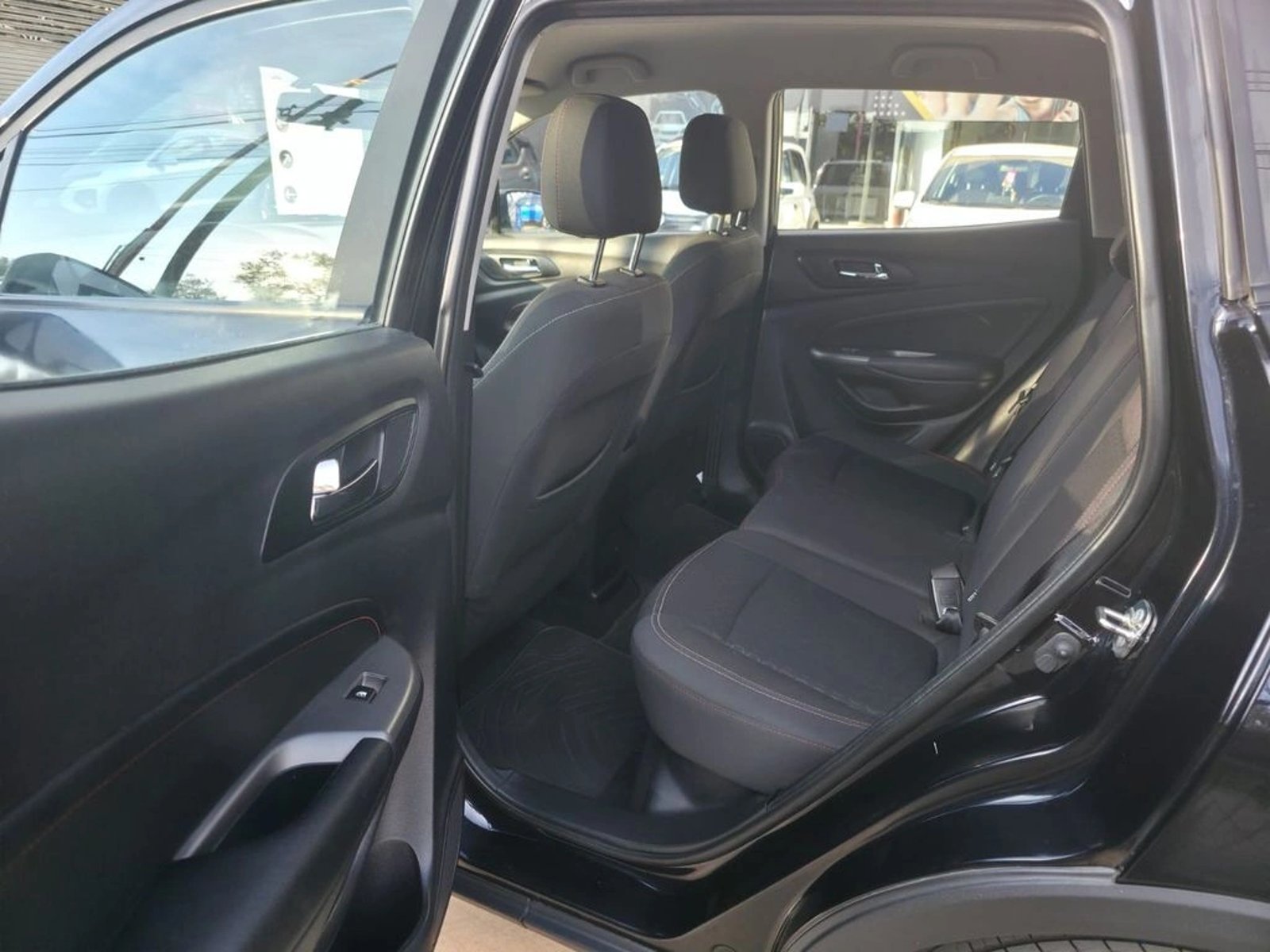 CHANGAN CS15 1.5 COMFORT MT 2025 - Imagen 18 de 20