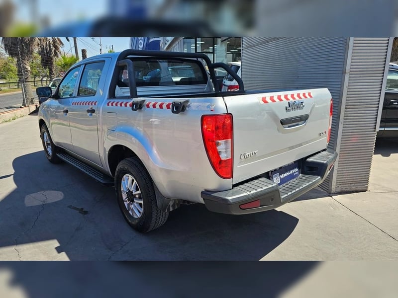 JMC VIGUS WORK 2.5 DIESEL 4X2 5MT 2022 - Imagen 8 de 20