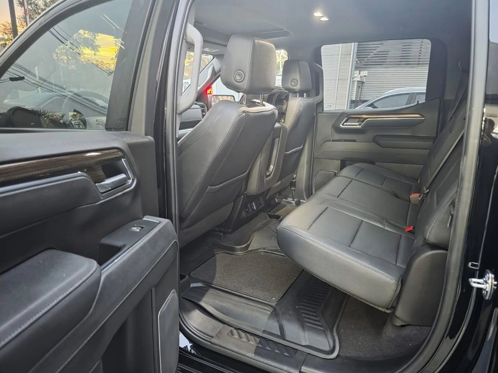 CHEVROLET SILVERADO SILVERADO LT AT10 4X4 5.3 AUT 2025 - Imagen 19 de 20