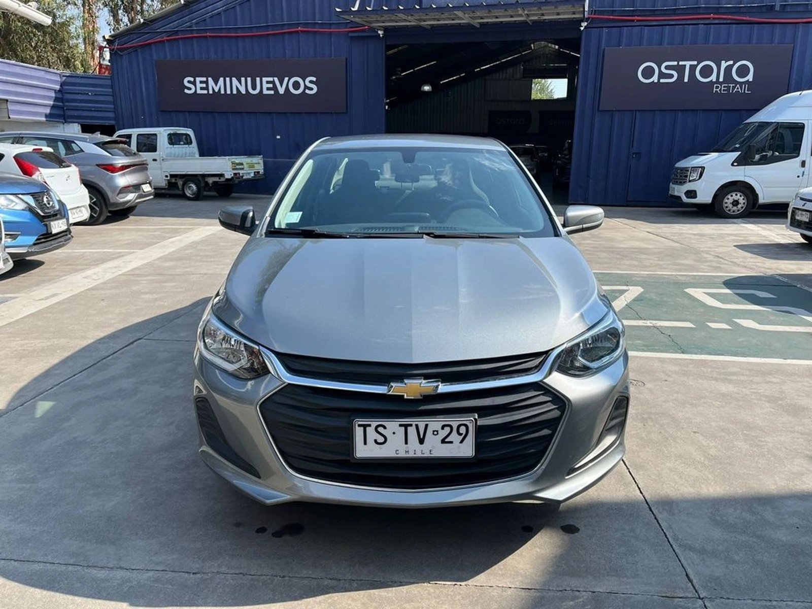 CHEVROLET ONIX 2025 - Imagen 3 de 17