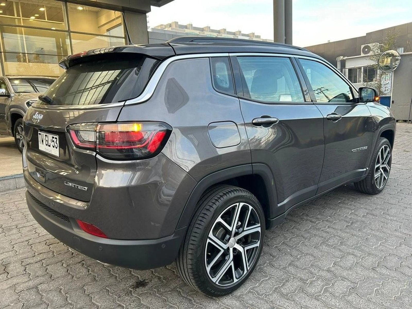JEEP COMPASS 2025 - Imagen 7 de 16