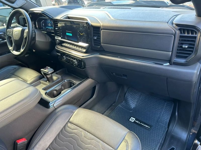 Chevrolet SILVERADO ZR2 6.2 4X4 AT 2025 - Imagen 11 de 16