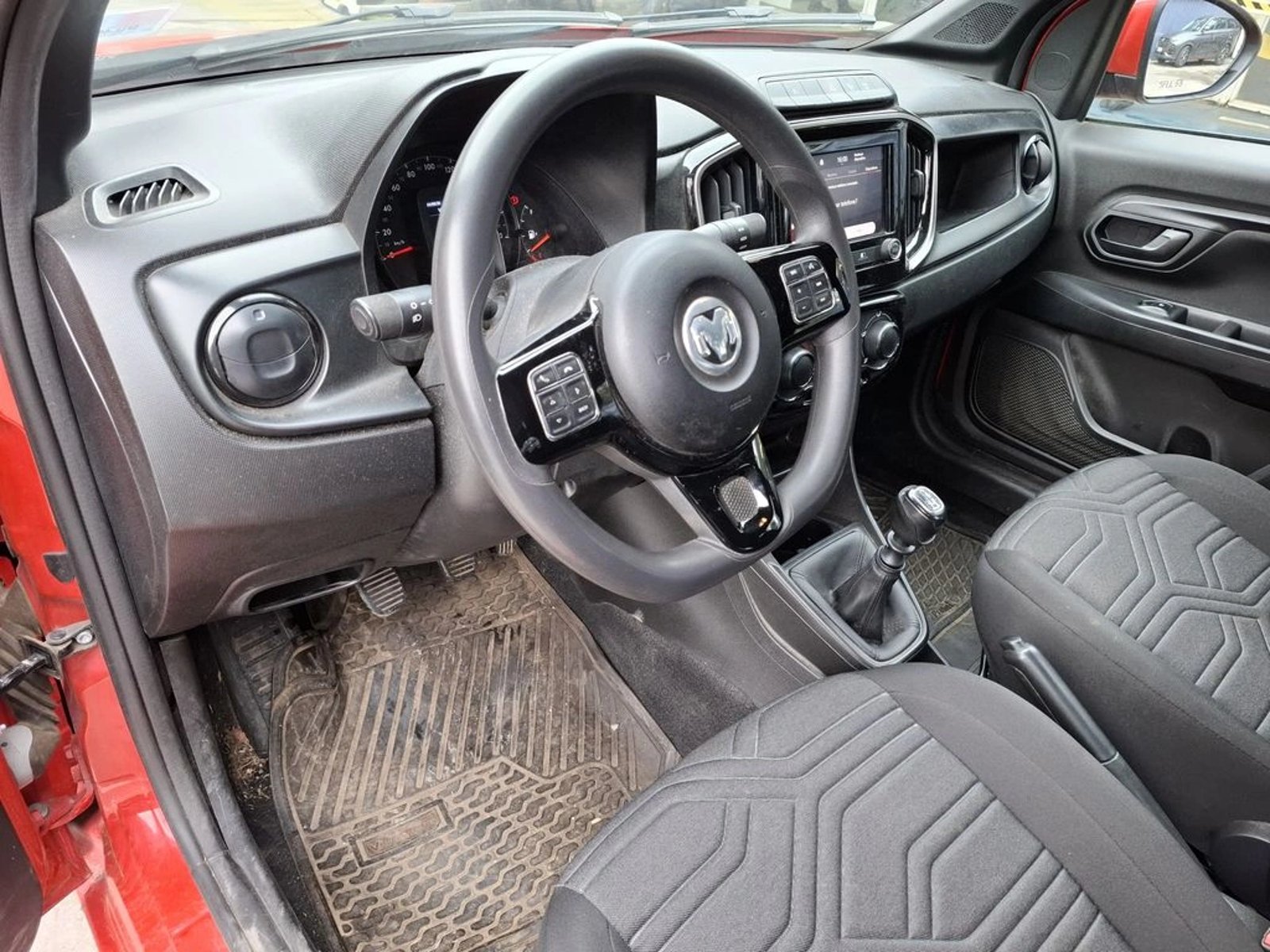 RAM 700 BIGHORN CD 1.4 2023 - Imagen 14 de 20