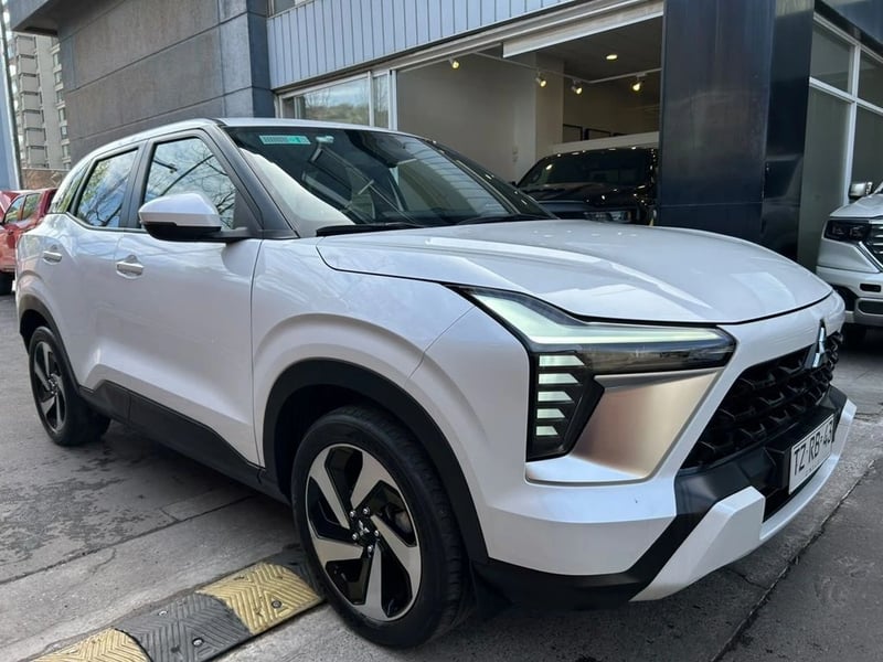 Mitsubishi OUTLANDER SPORT GLS 1.5 AUT 2025 - Imagen 3 de 16