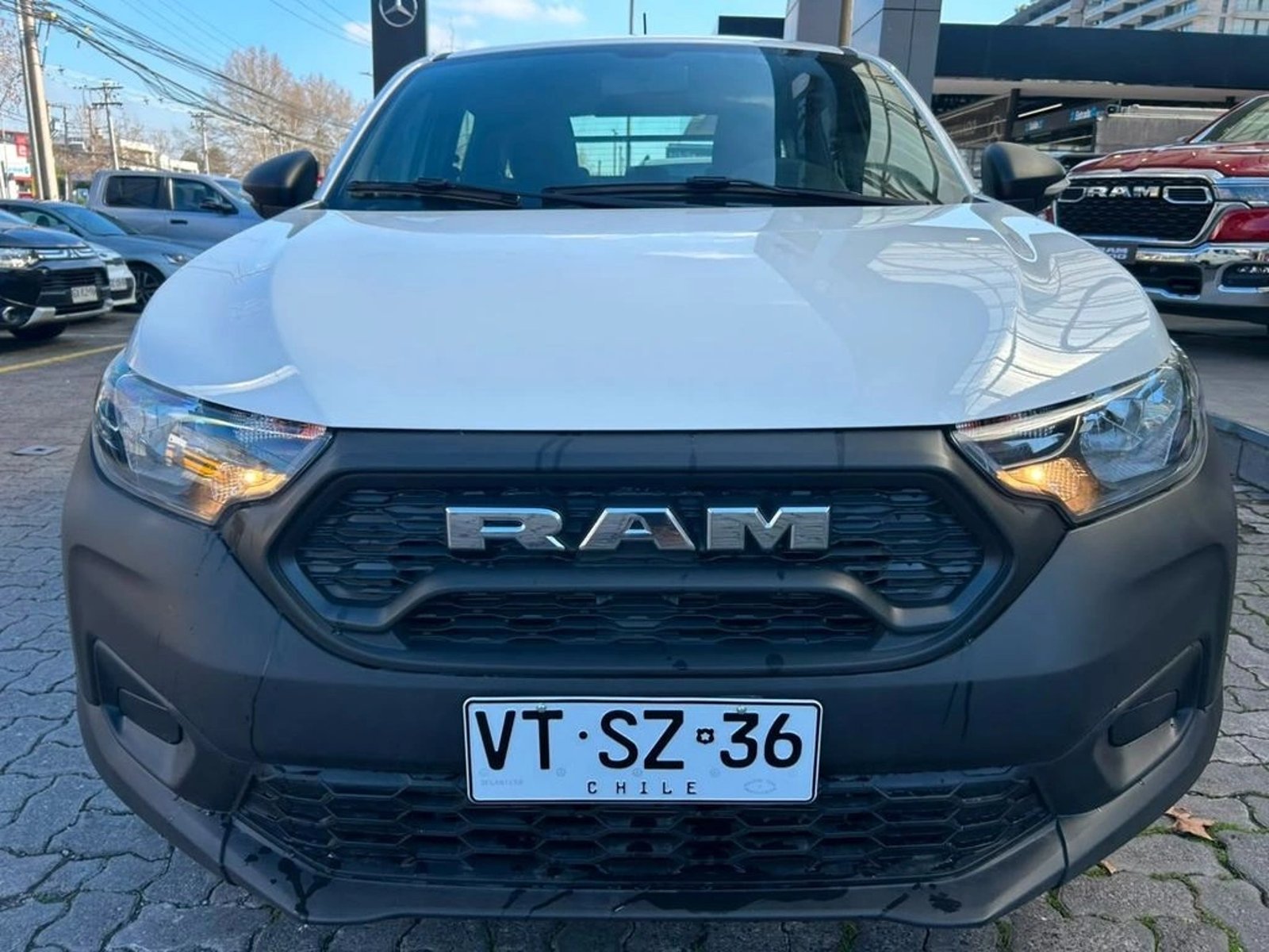 RAM 700 SLT 1.3 MT 2026 - Imagen 3 de 17