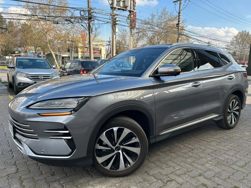 BYD SONG PLUS GX DMI 4X2 1.5 AUT 2026
