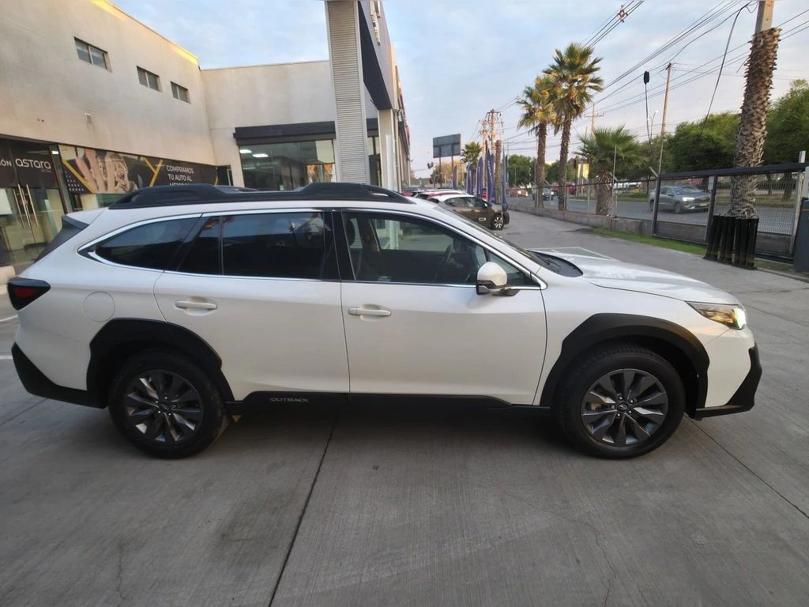 SUBARU OUTBACK 2024 - Imagen 5 de 20