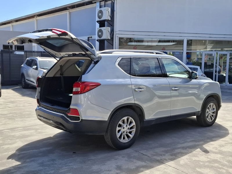 SsangYong REXTON AT 2.2 2018 - Imagen 9 de 20