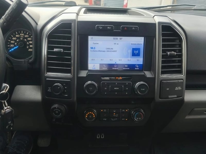 Ford F-150 XLT 4X4 5.0 2021 - Imagen 16 de 20