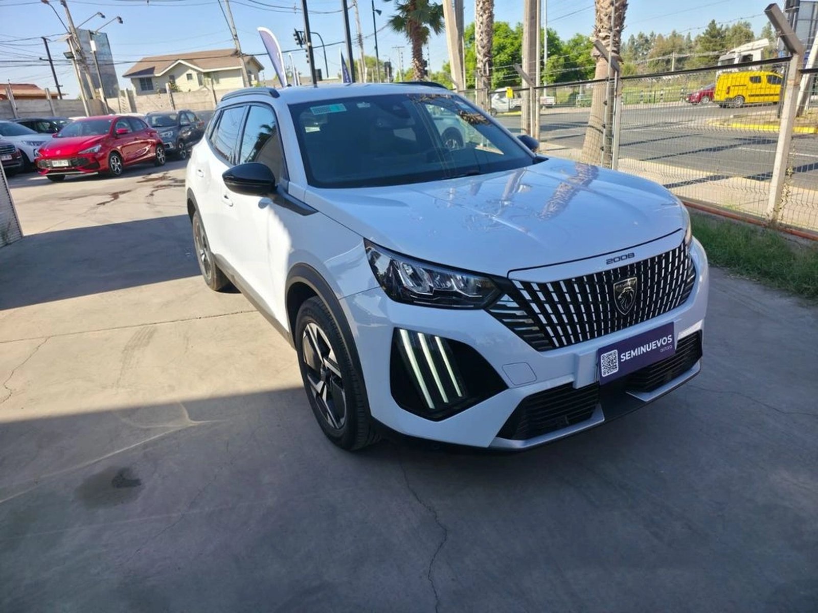 PEUGEOT 2008 2024 - Imagen 4 de 20