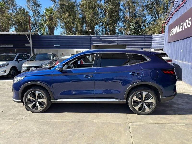 BYD SONG PLUS 0.0 GL AT 4X4 ELECTRICO 2024 - Imagen 9 de 19