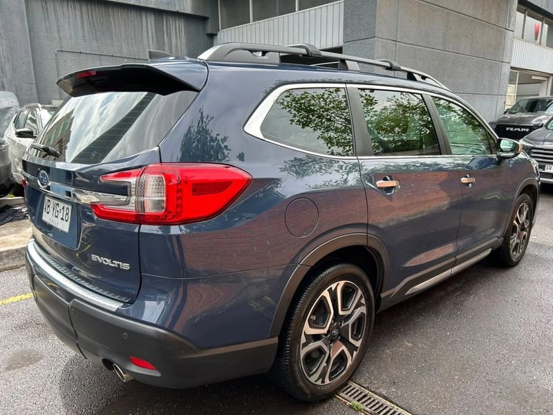 Subaru EVOLTIS TOURING 4X4 2.4 AUT 2025 - Imagen 7 de 18
