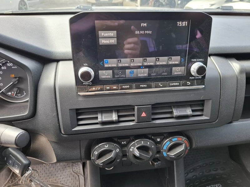 Mitsubishi L200 KATANA XRT 4X4 2.4 2024 - Imagen 19 de 20
