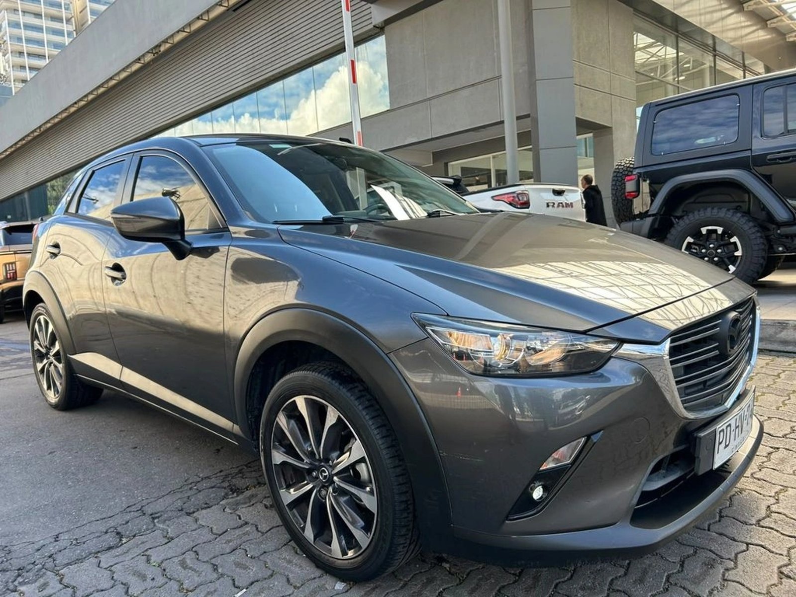 Mazda CX-3 2.0 R 4X2 6AT 5P 2021 - Foto 3 de 16