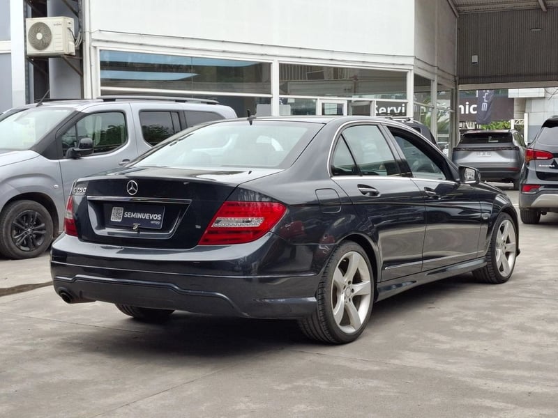 Mercedes-Benz C 250 1.8 4X2 AT 4P 2015 - Imagen 6 de 20