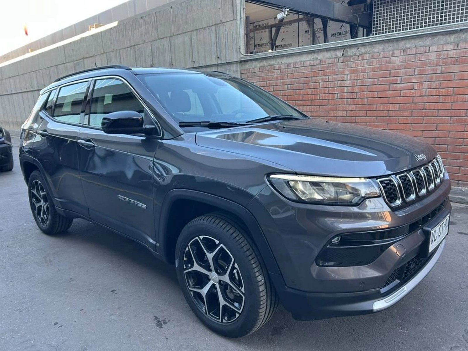 Jeep COMPASS 1.3 LONGITUDE AT 2026 - Foto 4 de 17