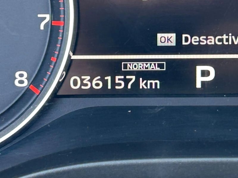 Mitsubishi OUTLANDER GL 2.5 AUT 2024 - Imagen 13 de 16