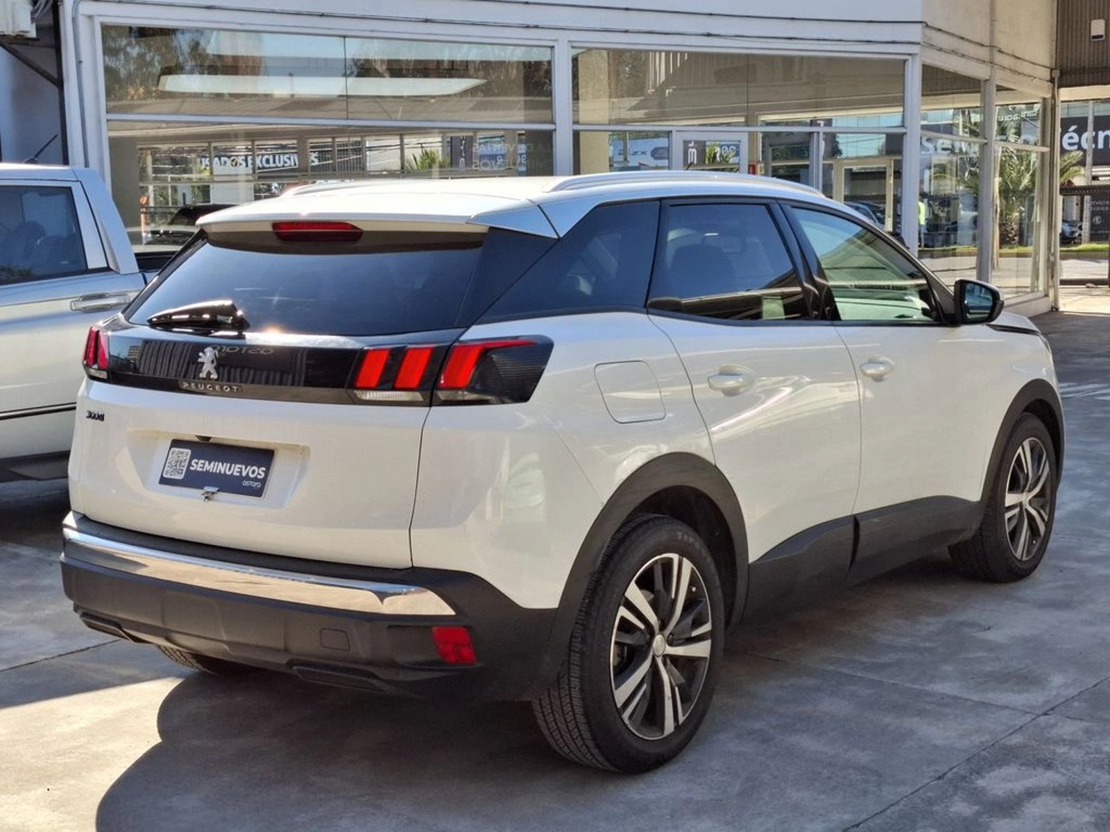 Peugeot 3008 ACTIVE BLUEHDI 1.5 2019 - Imagen 7 de 20