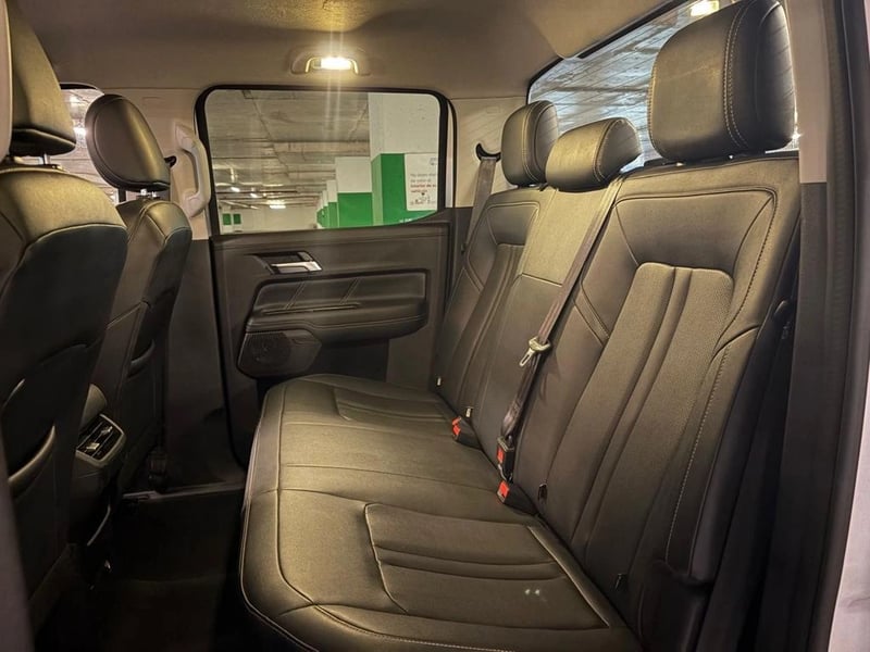 JMC GRAND AVENUE 2.3T DIESEL 4X4 DOB. CAB. AT 4P 2024 - Imagen 9 de 16