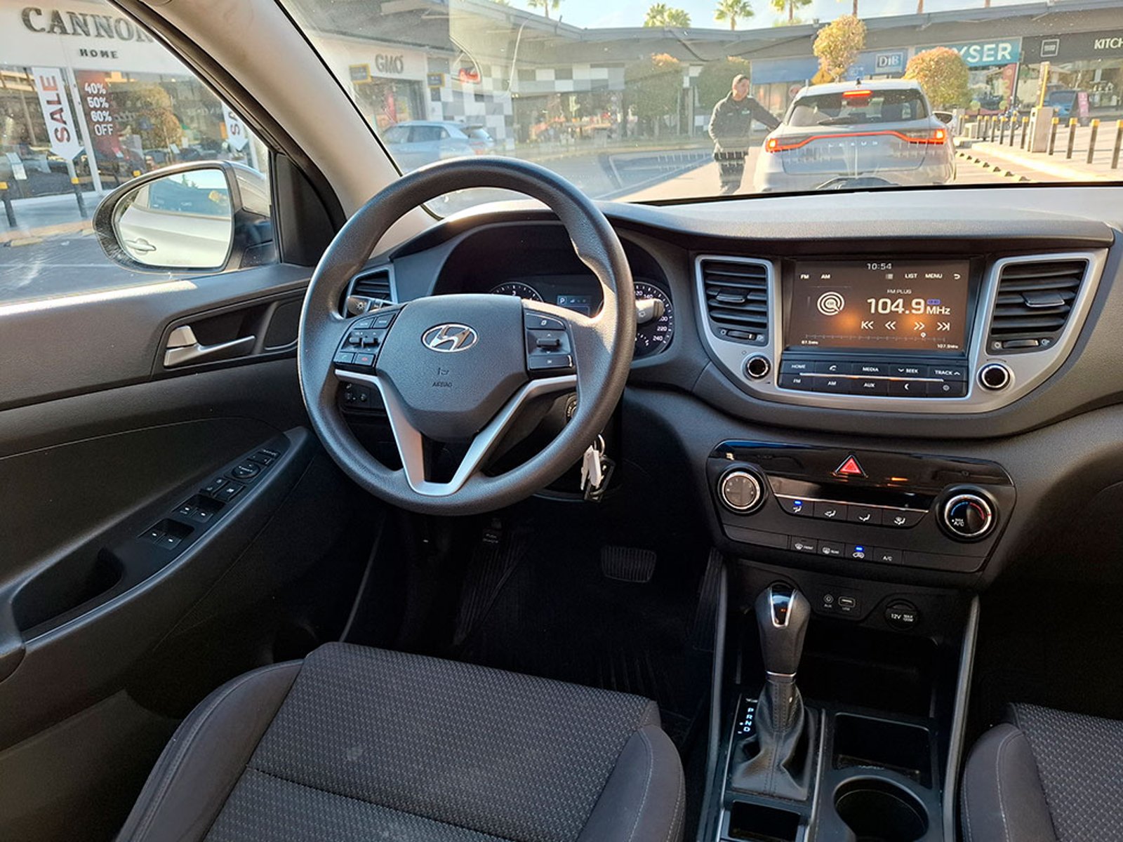 Hyundai TUCSON 2.0 PLUS DIESEL 4X2 AT 5P 2018 - Imagen 10 de 20