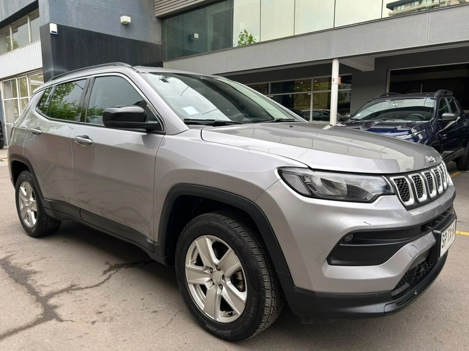 Jeep COMPASS 1.3 SPORT 4X2 AT 5P 2023 - Foto 4 de 17