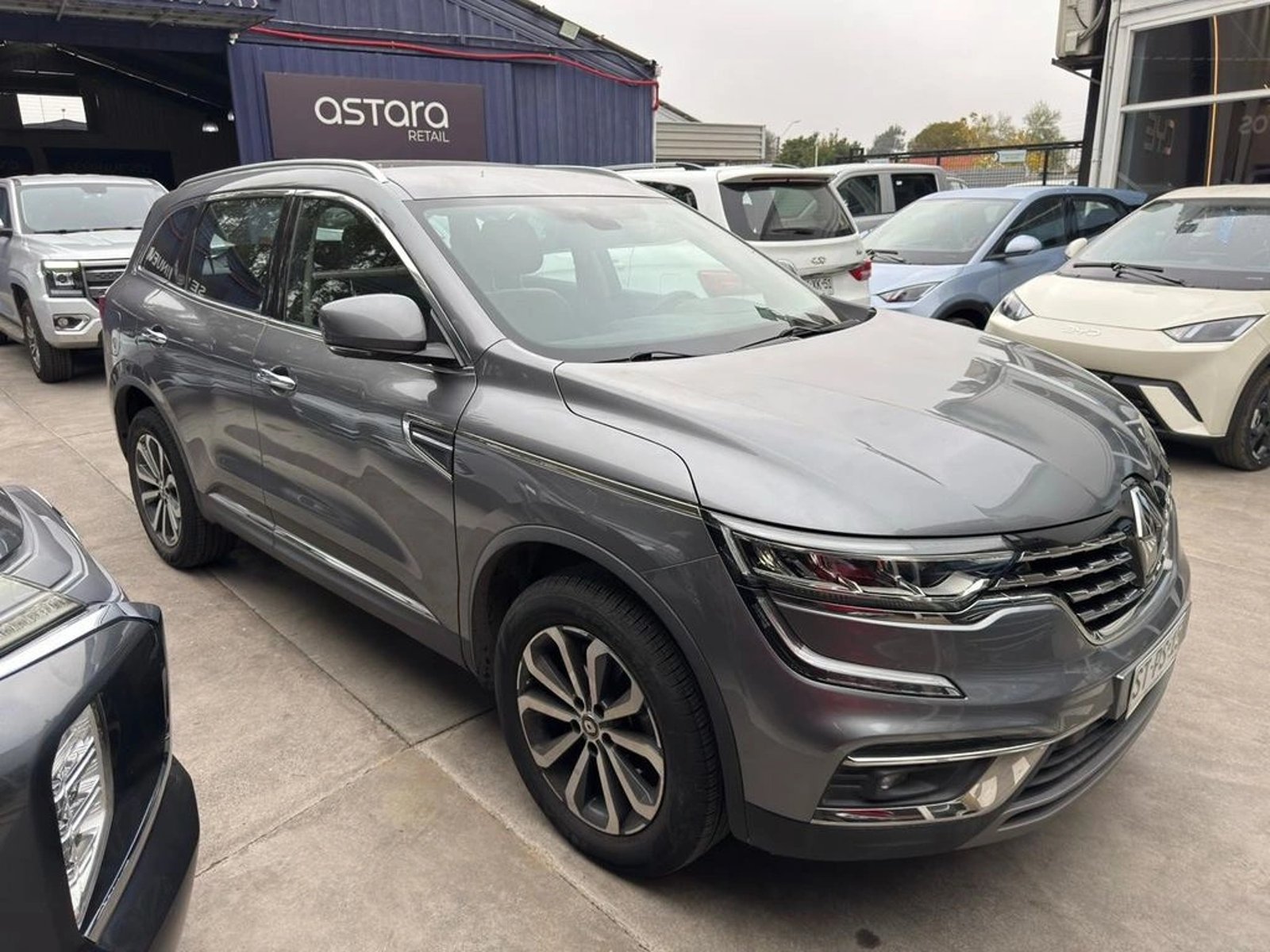 RENAULT KOLEOS 2023 - Imagen 4 de 20