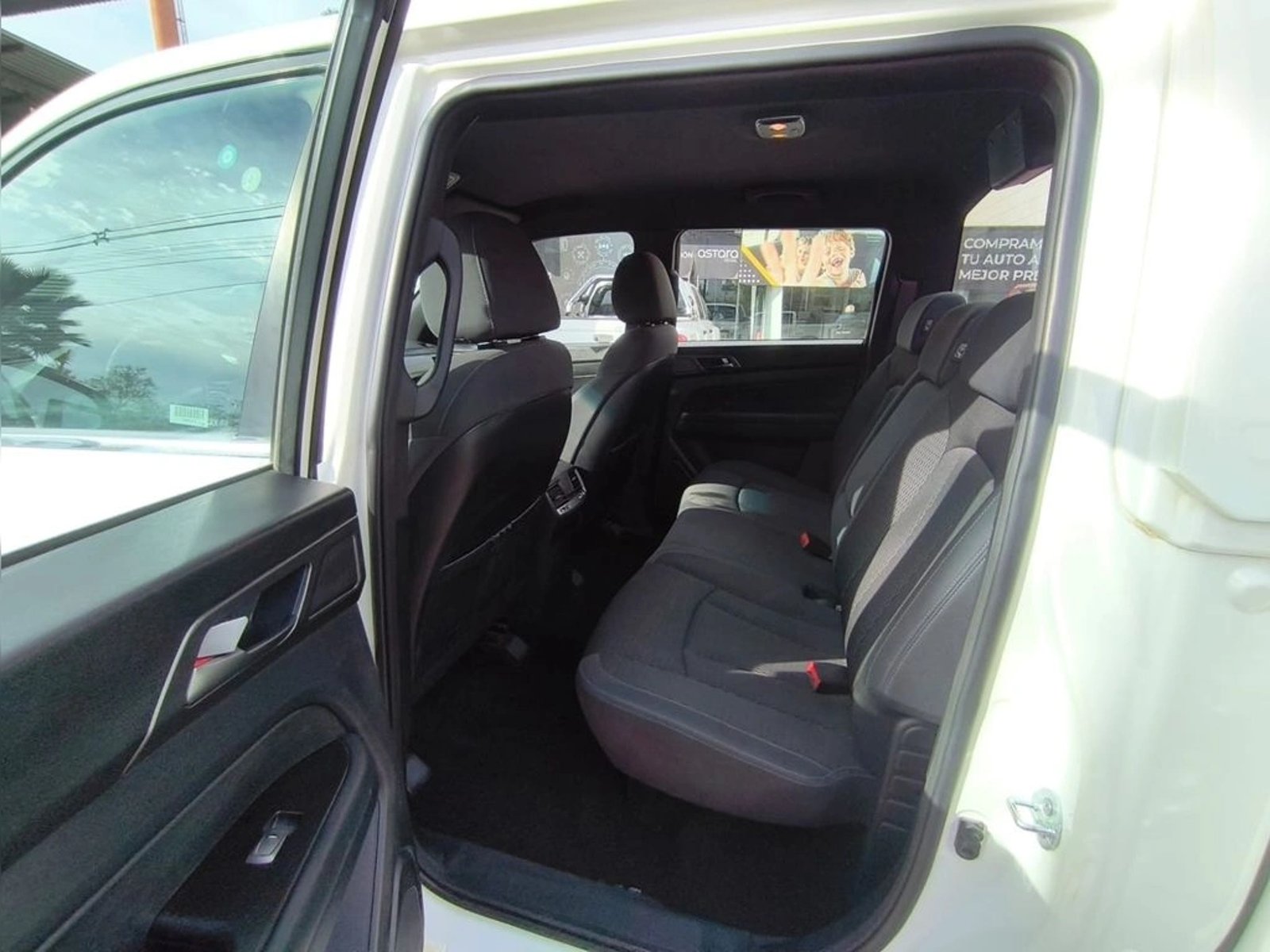 SsangYong GRAND MUSSO MUSSO GRAND 2.2 MT DSL 2024 - Imagen 10 de 19