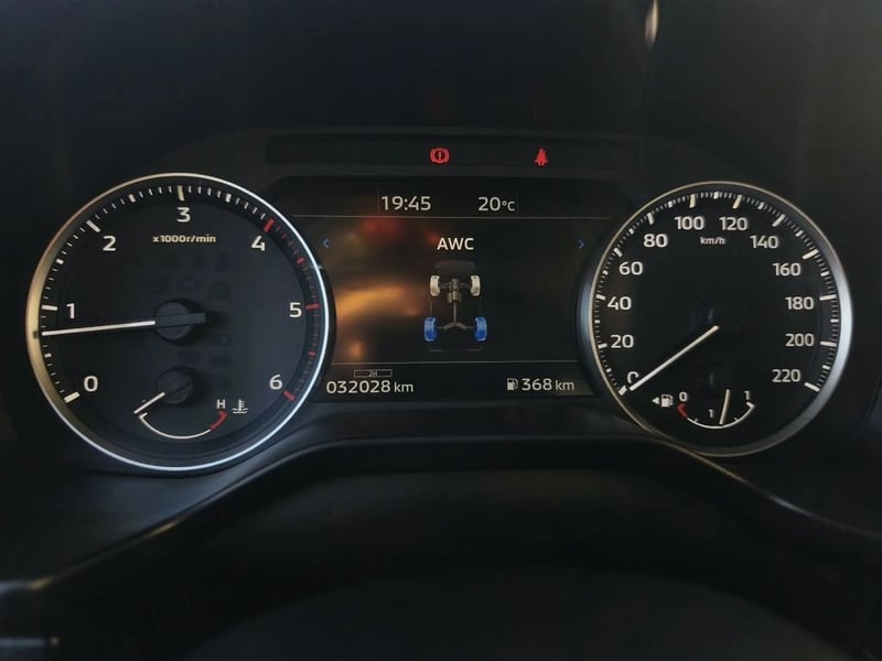 Mitsubishi L200 KATANA XRT 2.5 MT 4X4 2024 - Imagen 14 de 20
