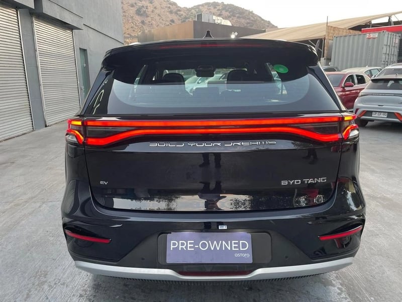 BYD TANG 0.0 AT 4X4 ELECTRICO 2025 - Imagen 7 de 20