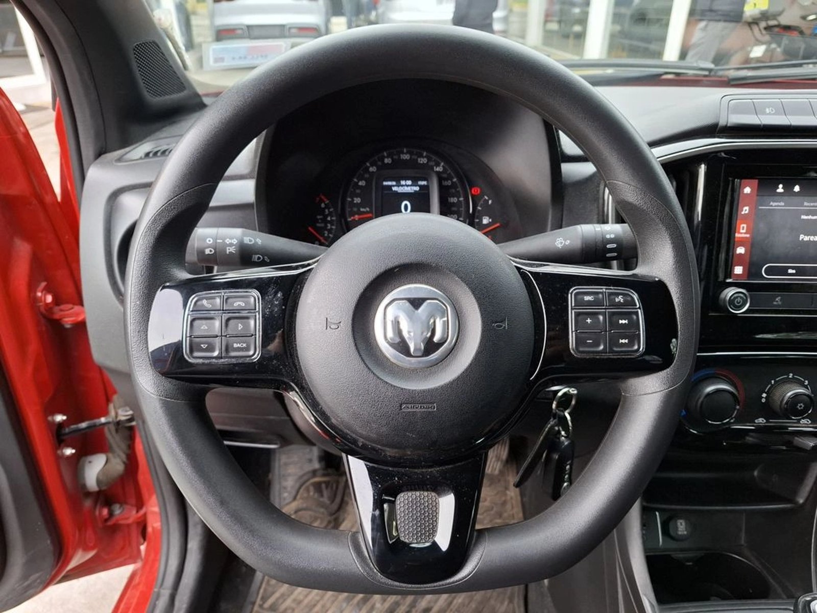 RAM 700 BIGHORN CD 1.4 2023 - Imagen 15 de 20