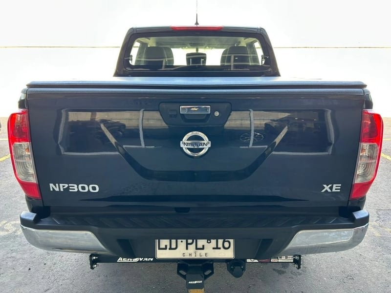 Nissan NP300 DC XE 2.3D MT 2019 - Imagen 5 de 16