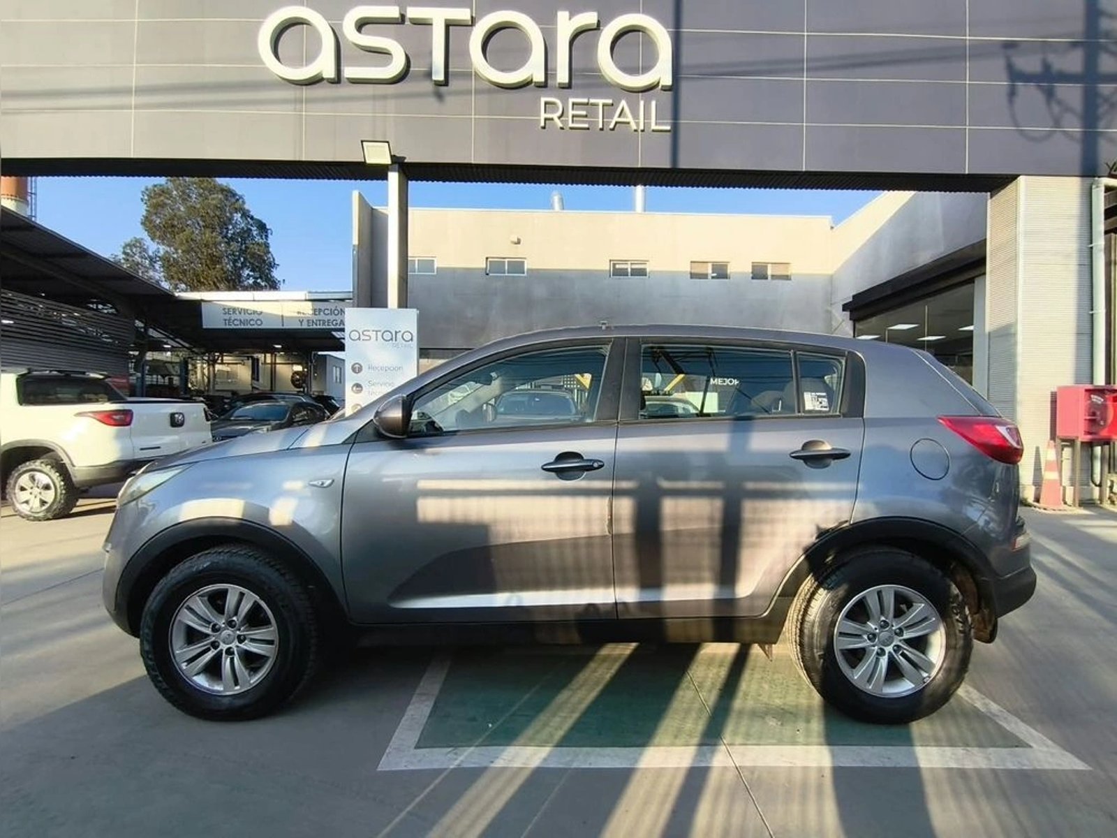 Kia SPORTAGE LX 2.0 AUT 2013 - Imagen 11 de 20