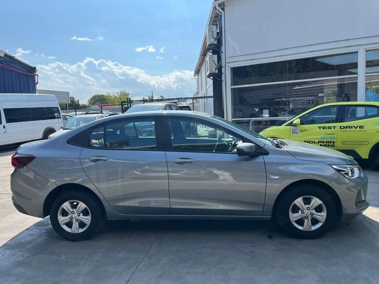 CHEVROLET ONIX 2025 - Imagen 5 de 17