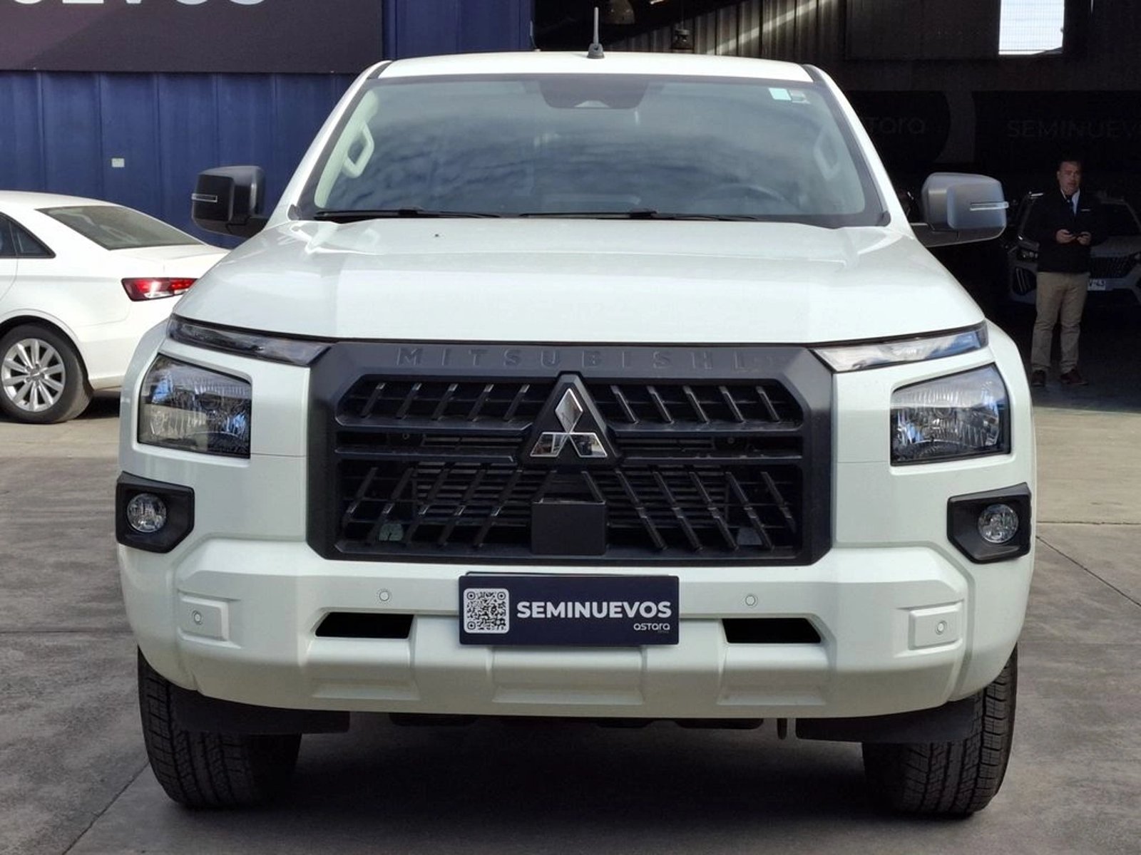 MITSUBISHI L200 2.4 DAKAR XR MT 4X4 DIESEL 2026 - Foto 3 de 20