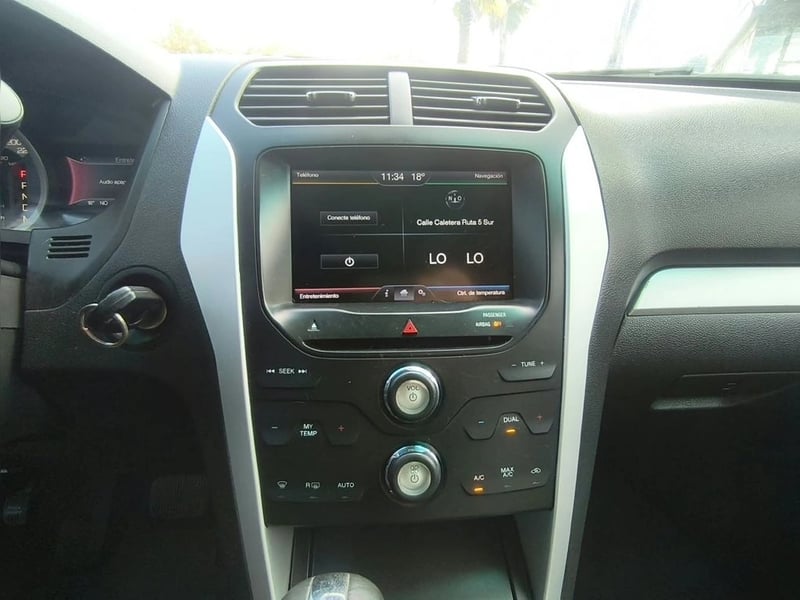 Ford EXPLORER XLT 3.5 AUT 2015 - Imagen 16 de 20