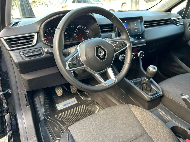 Renault CLIO 1.0T ZEN 4X2 MT 5P 2023 - Imagen 11 de 16