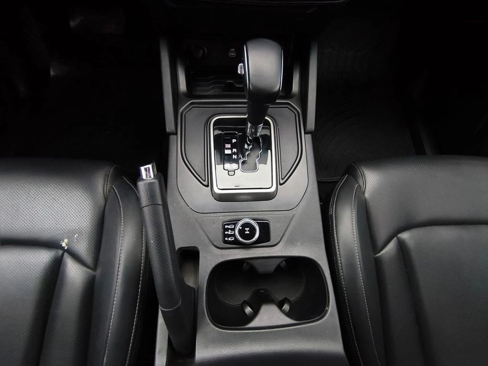 SsangYong GRAND MUSSO LIMITED 2.2 AT 4X4 DSL 2025 - Imagen 20 de 20