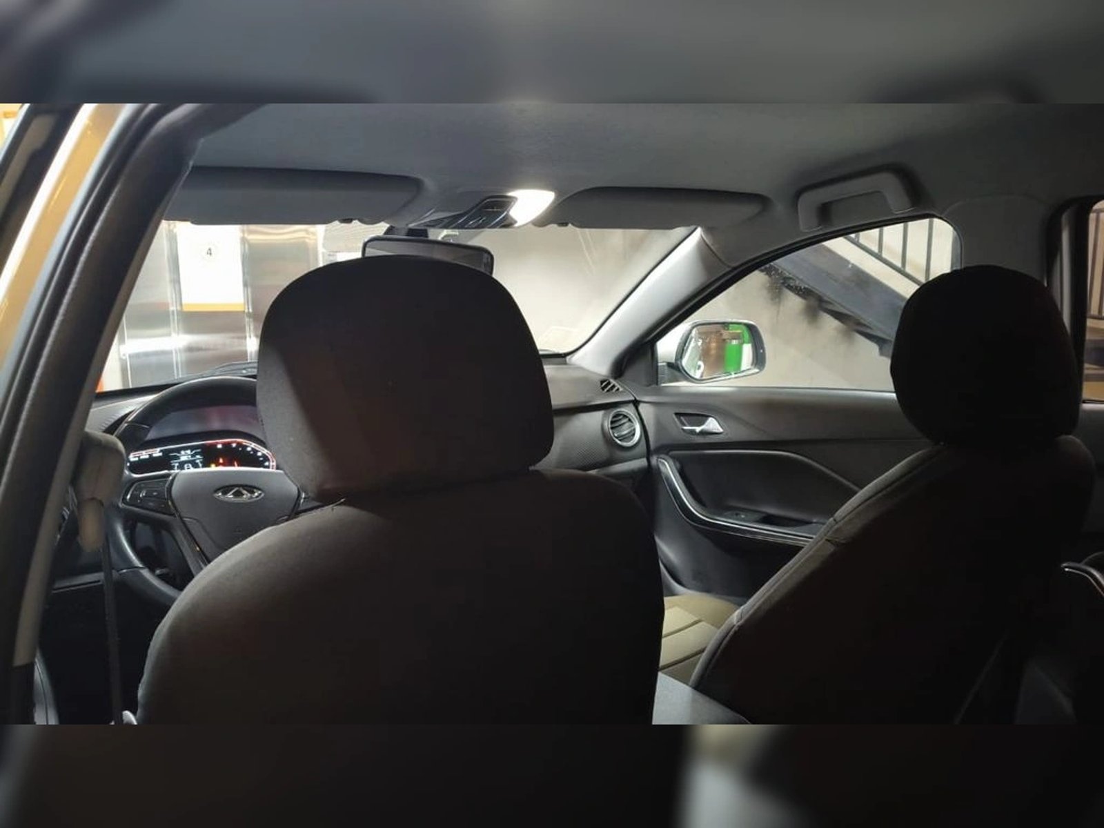 CHERY TIGGO 2 1.5 VVT GLS 4X2 MT 5P 2023 - Imagen 10 de 15