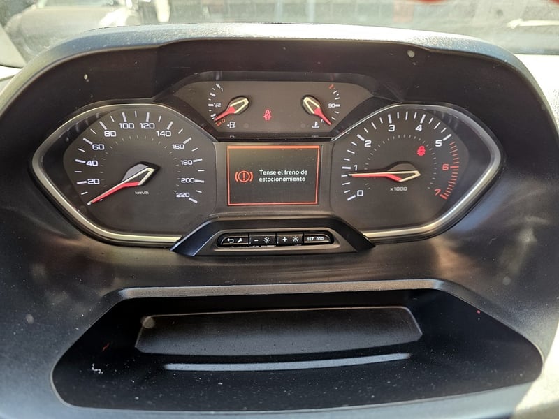 Peugeot RIFTER ALLURE BLUEHDI 1.6 2021 - Imagen 13 de 20