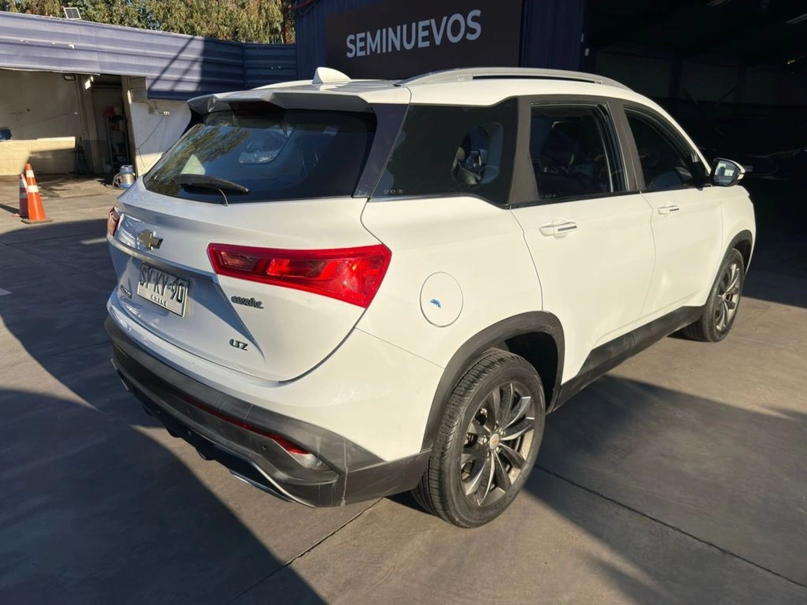 CHEVROLET CAPTIVA 2023 - Imagen 6 de 18