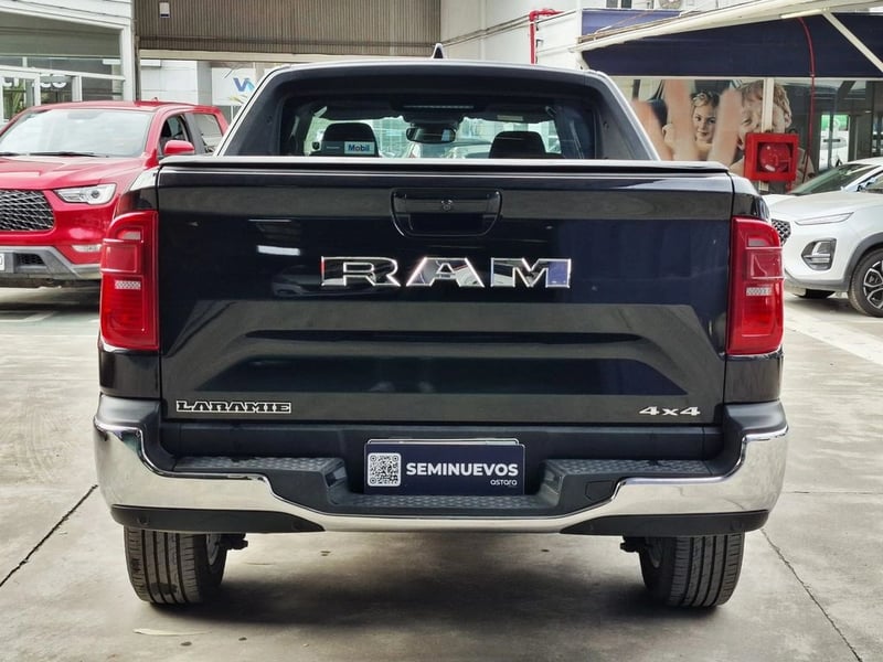 RAM RAMPAGE 2.2 LARAMIE DIESEL 4X4 DOB. CAB. AT 4P 2026 - Imagen 9 de 20