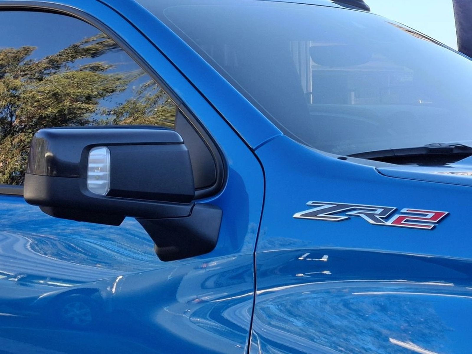 Chevrolet SILVERADO 6.2 ZR2 4X4 AT 4P 2024 - Imagen 6 de 20