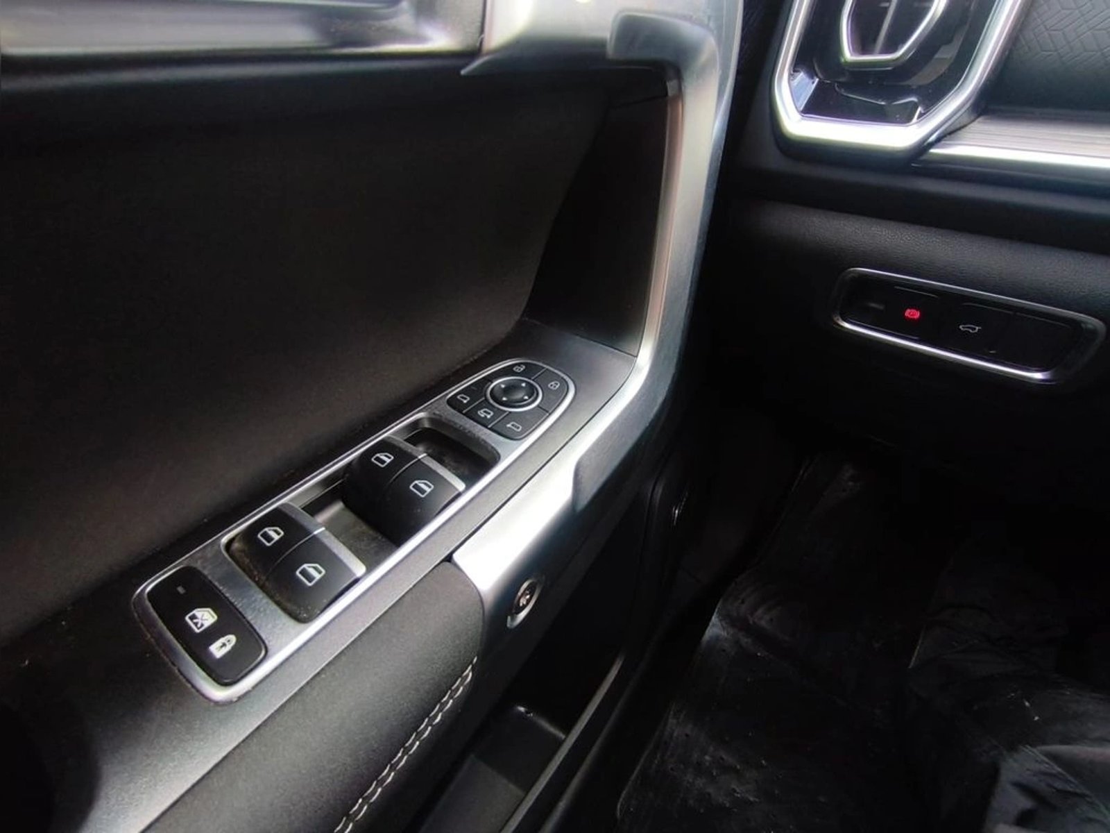 Jaecoo 7 PRIME DCT FWD 1.6 AUT 2024 - Imagen 13 de 20