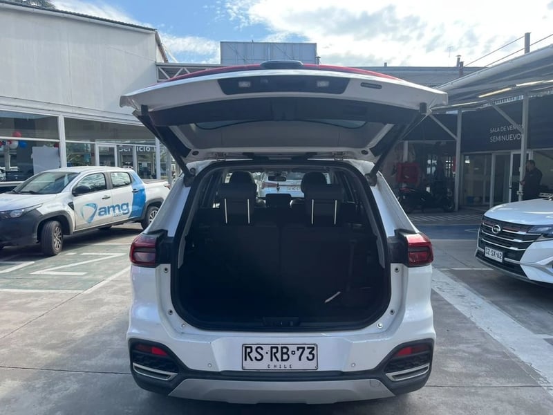 Chery TIGGO 8 1.5T GLX 4X2 DCT AT 5P 2022 - Imagen 9 de 19